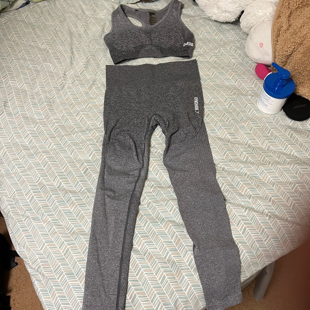 Gymshark Ombré Gray Seamless Bra and Leggings Set